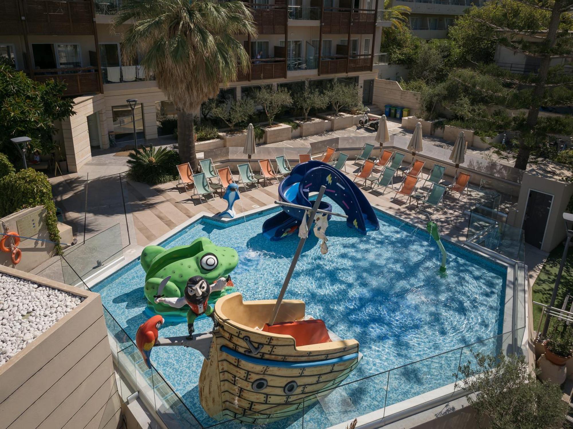 Minos Hotel Rethymno Exterior foto