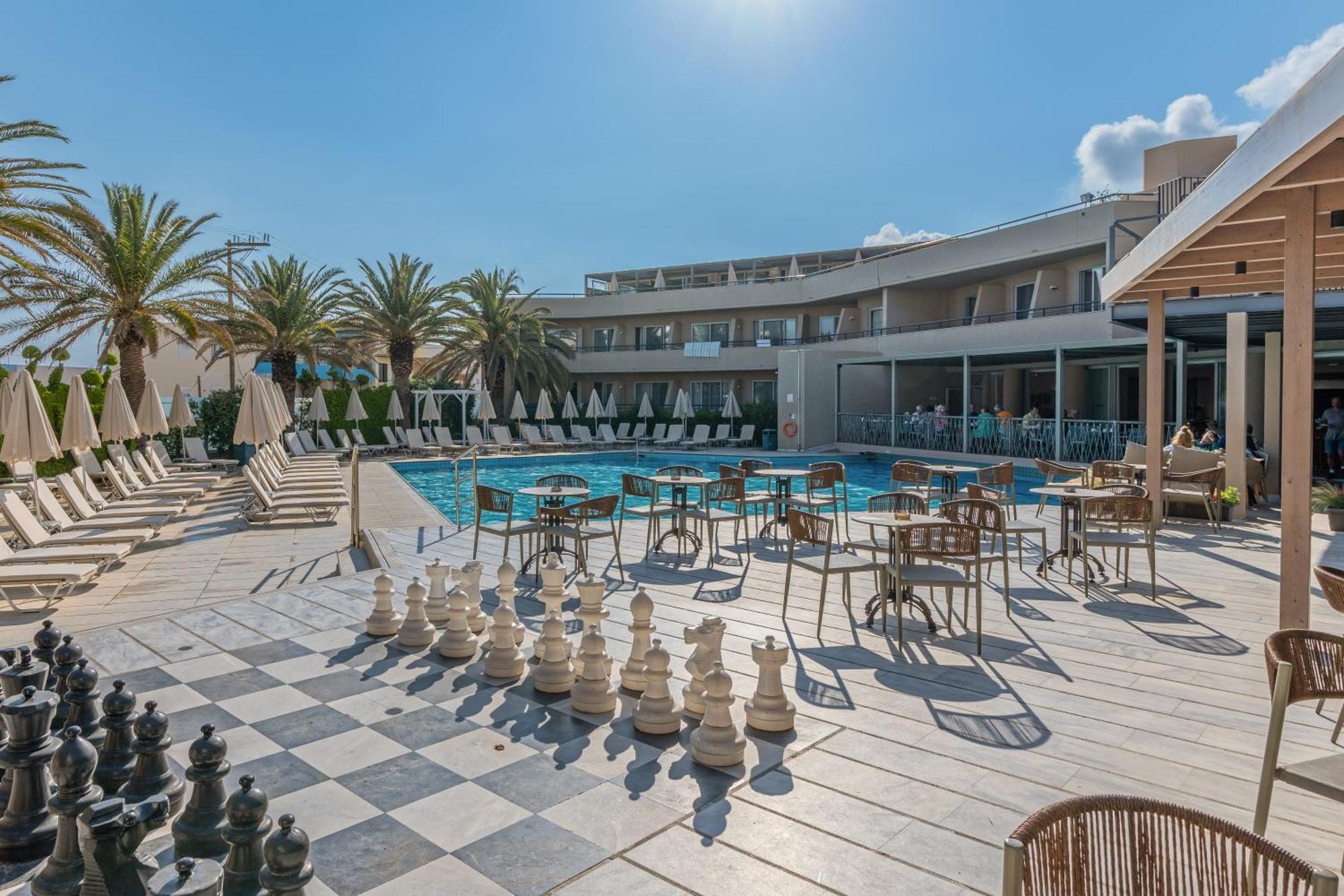 Minos Hotel Rethymno Exterior foto